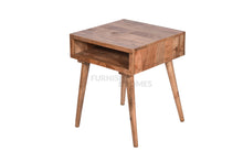 Load image into Gallery viewer, 20&quot; Square End/ Side Table
